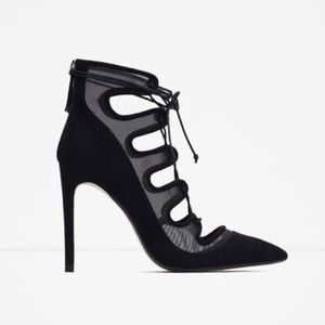 Lace-Up Pump With Mesh Detail